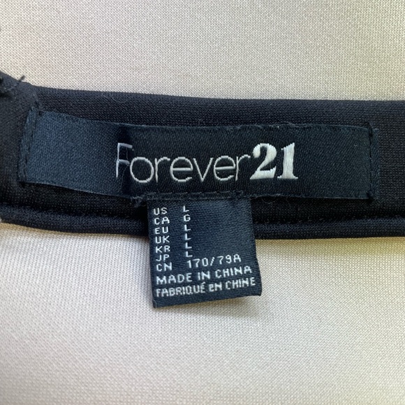 • Beautiful skirt - Picture 6 of 9